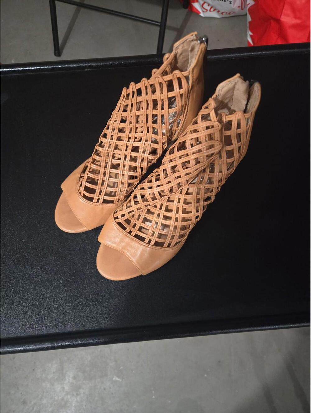 Vince Camuto Tan Leather Cage Peep Toe Booties Size US 6 EU 36.5